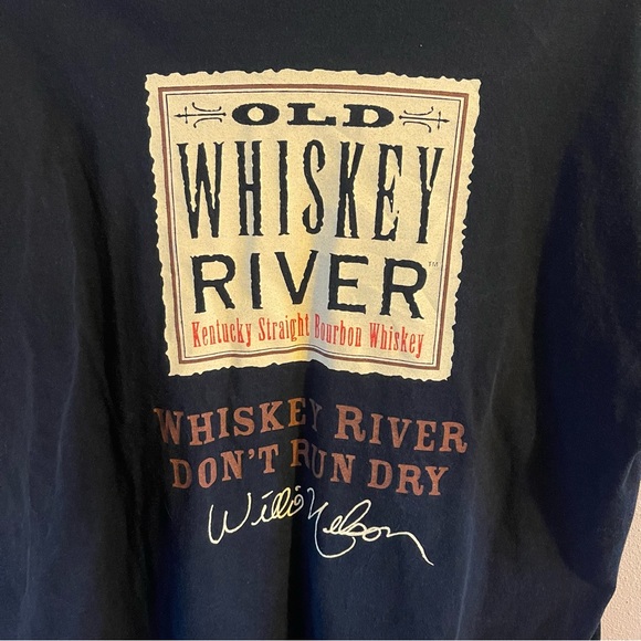 Willie Nelson Whiskey River Tshirt black with graphic size large - Picture 4 of 8